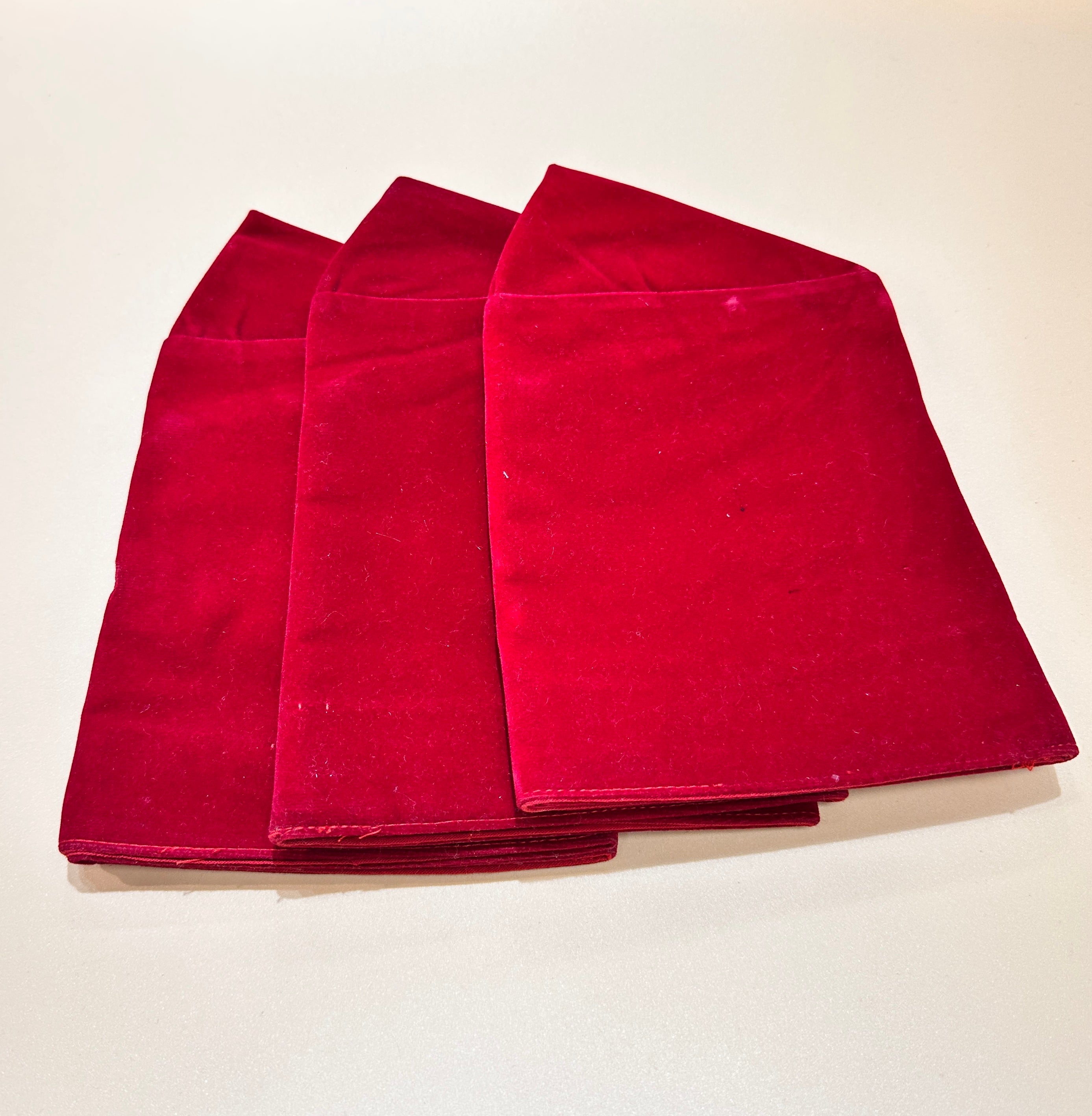 Men’s Velvet Topi XL 23”